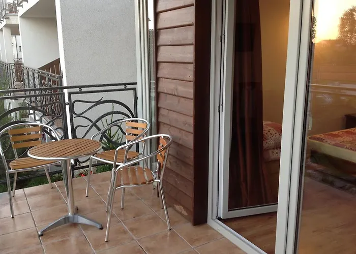 Sekret Dom I Nyaraló *