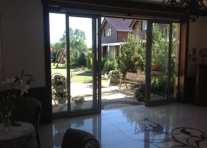 Sekret Dom I Nyaraló *